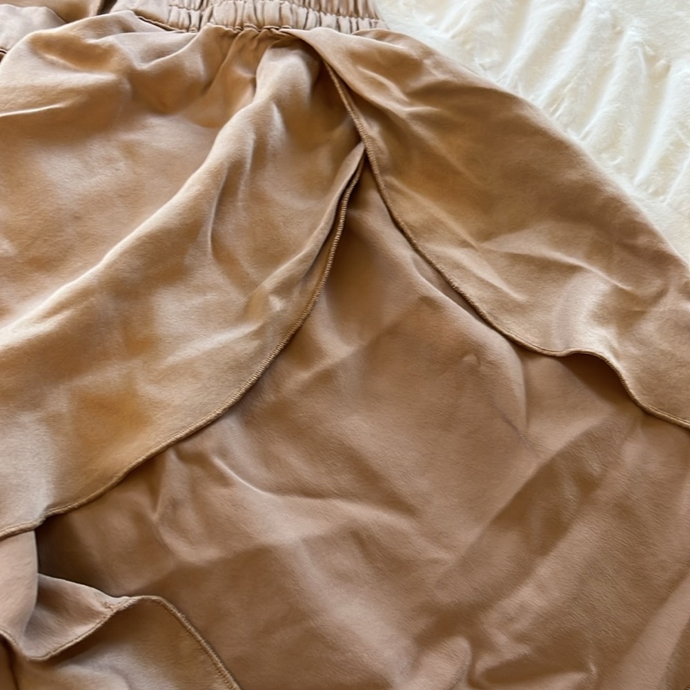 Lunya washable silk short and tank sleep set. Size Small. - Picture 6 of 8